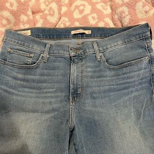 LEVIS 315 JEANS WOMEN SIZE 33 waist, BRAND NEW NO TAGS BOOTCUT STRETCH